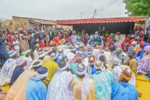 sarki Sunusi a rangadi