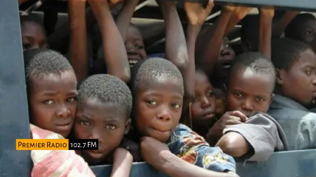 ba2a0ce7-3952-4cc2-9108-cf0e134c1894