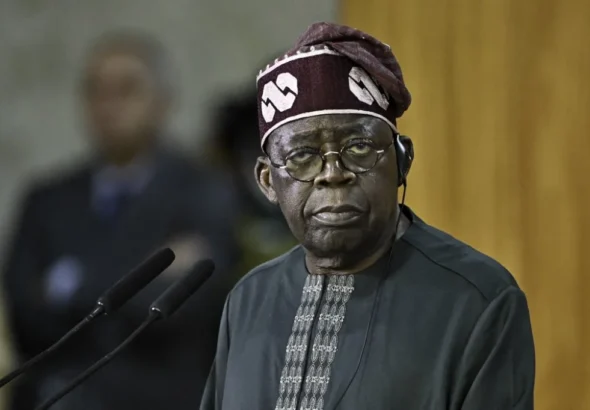 afp__20250825__2231352321__v3__midres__luladasilvawelcomespresidentofnigeriabolatinu